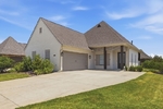 House for Sale in Graywood located in Lake Charles.
