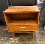 Antique side tanle