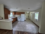Spacious 3/2 Mobile Home in Lumberton For Rent