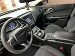 20015  Chrysler  200