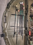 Left handed compound bow