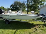 2023 Crestliner 1800 Bay