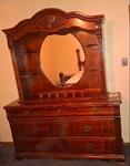 COMPLETE QUALITY WOOD QUEEN BEDROOM SUITE