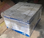 25,000 BTU window unit air conditioning/hearter