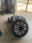 Wheels/Tires/Tire Sensors/Center Caps