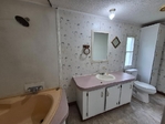 Spacious 3/2 Mobile Home in Lumberton For Rent